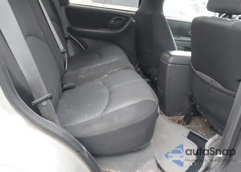 2005 Mazda Tribute S из США, поврежденный, VIN 4F2CZ04145KM22869